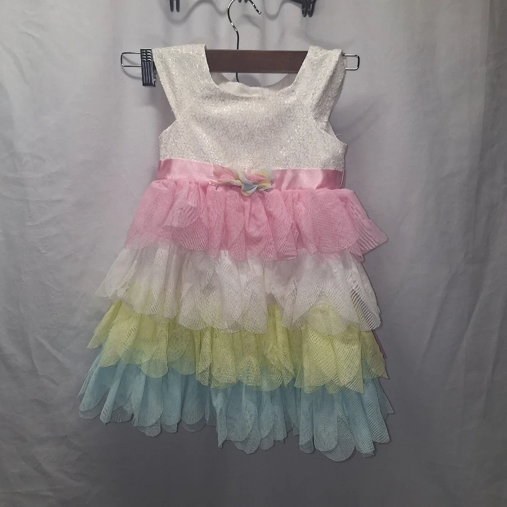 Two dress bundle 3T and 4T